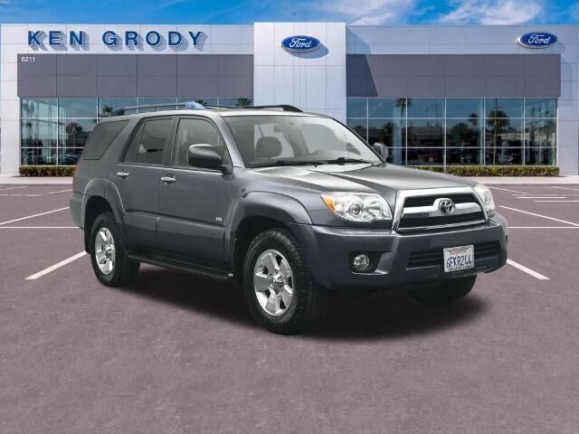 2008 Toyota 4Runner SR5 — photo 1 of 27