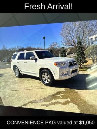 2011 Toyota 4Runner SR5 — photo 1 of 14
