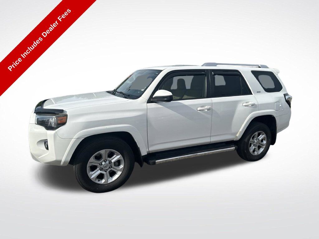 2015 Toyota 4Runner SR5 — photo 1 of 13