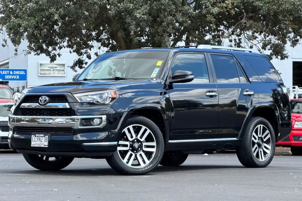 2019 Toyota 4Runner Limited — photo 1 of 13