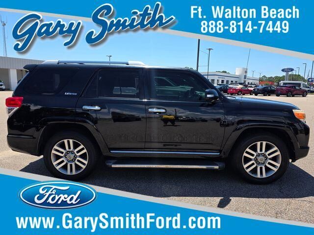 2011 Toyota 4Runner Limited — photo 1 of 2