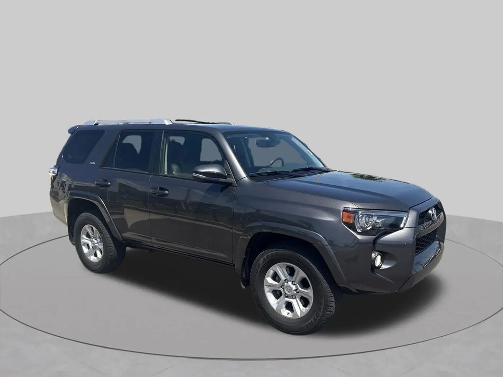 2018 Toyota 4Runner SR5 Premium — photo 1 of 15