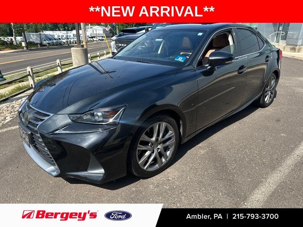 2020 Lexus IS 300 Base — photo 1 of 1