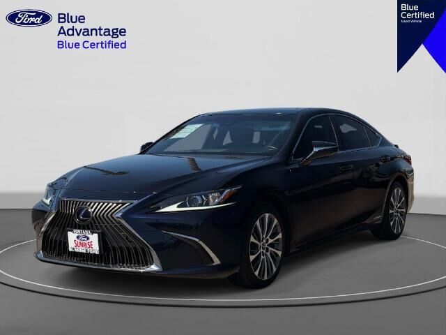 2019 Lexus ES 300h Base