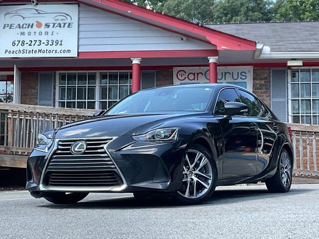 2018 Lexus IS — photo 1 of 1