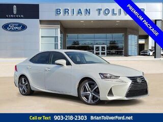 2018 Lexus IS 300 Base