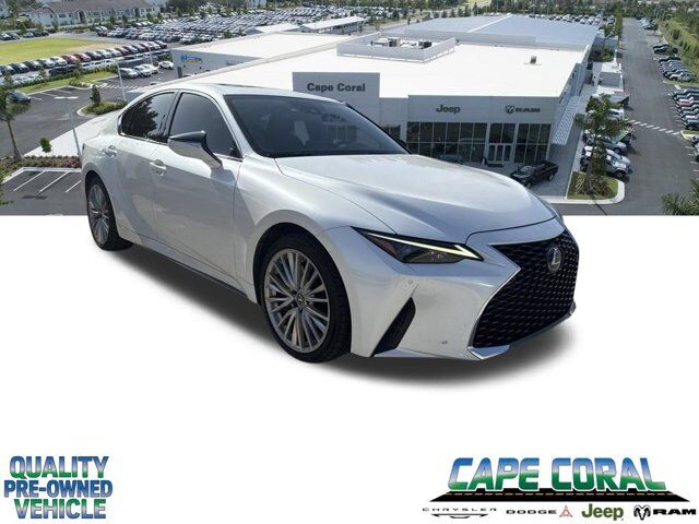 2022 Lexus IS IS 300 — photo 1 of 9