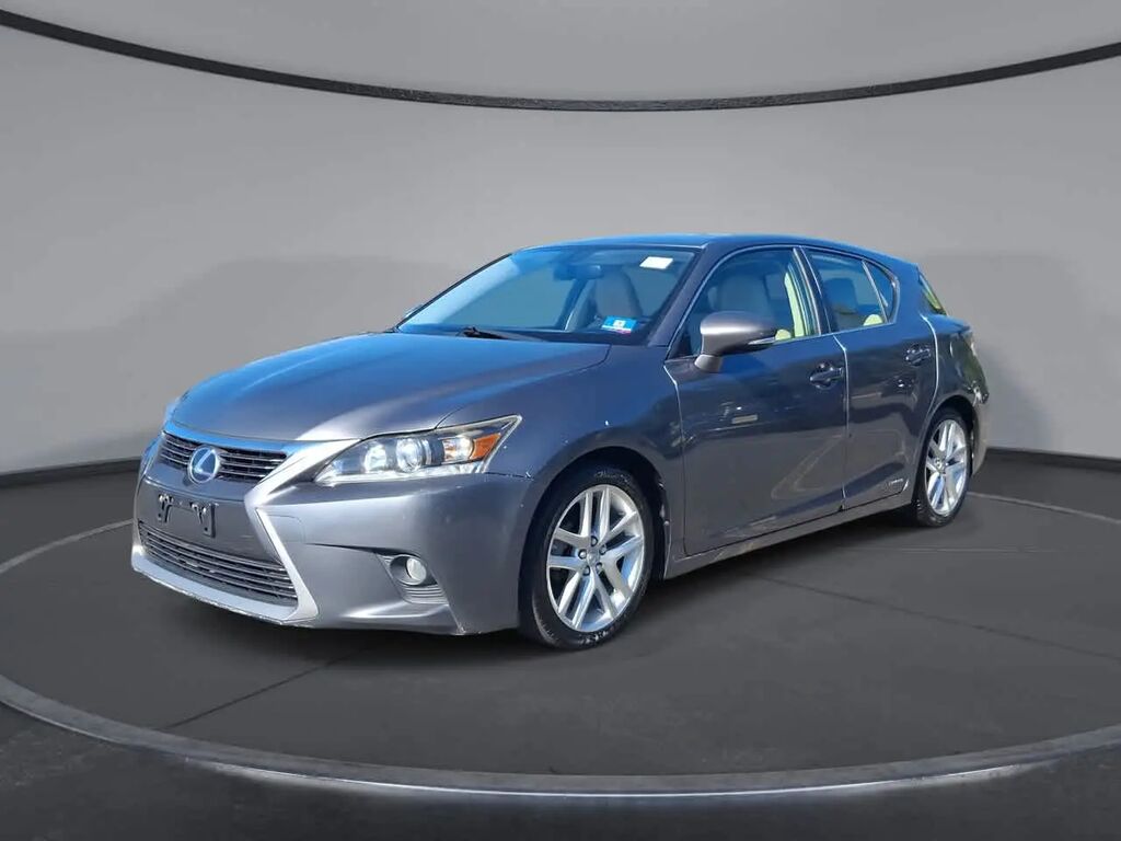 2015 Lexus CT 200h Base — photo 1 of 13