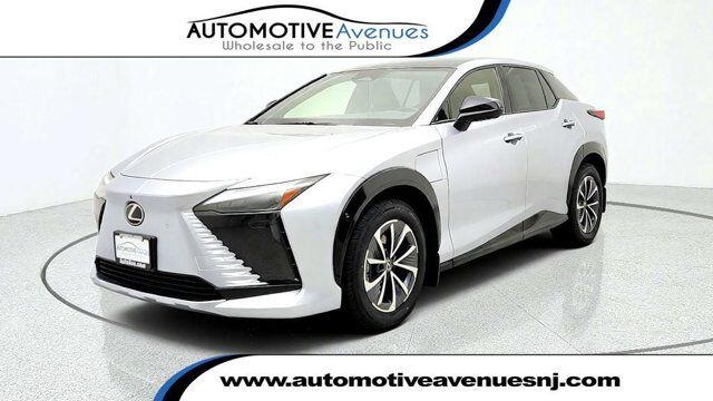 2023 Lexus RZ RZ 450e Luxury