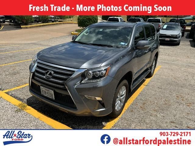 2017 Lexus GX 460 Base — photo 1 of 13
