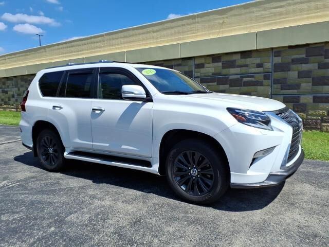 2021 Lexus GX 460 Luxury — photo 1 of 26