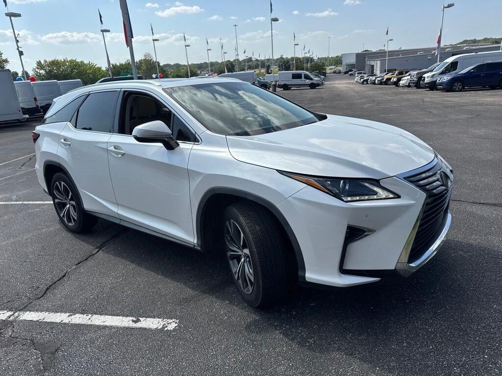 2018 Lexus RX 350L Base — photo 1 of 2