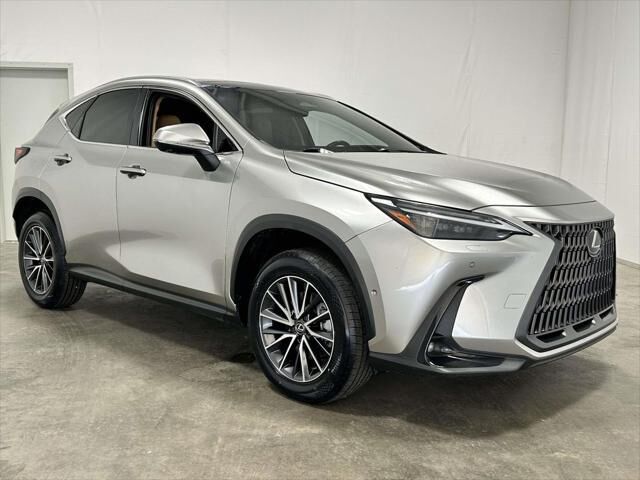 2024 Lexus NX 350h Luxury — photo 1 of 13