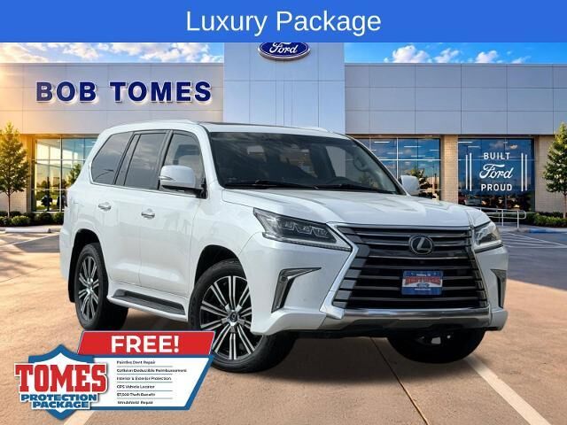 2019 Lexus LX 570 Three-Row
