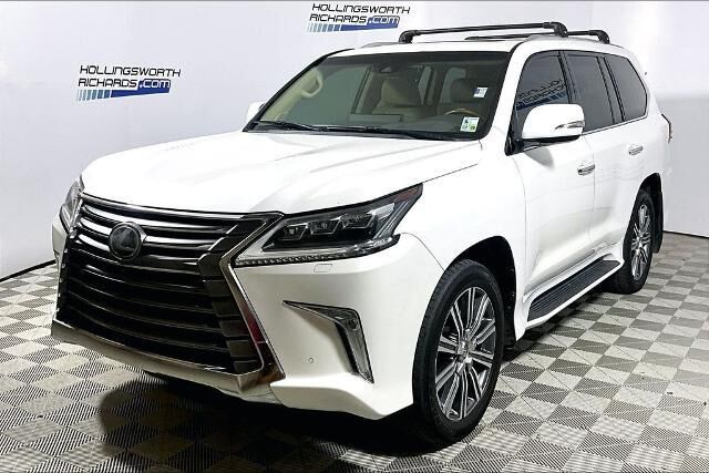 2016 Lexus LX 570 Base
