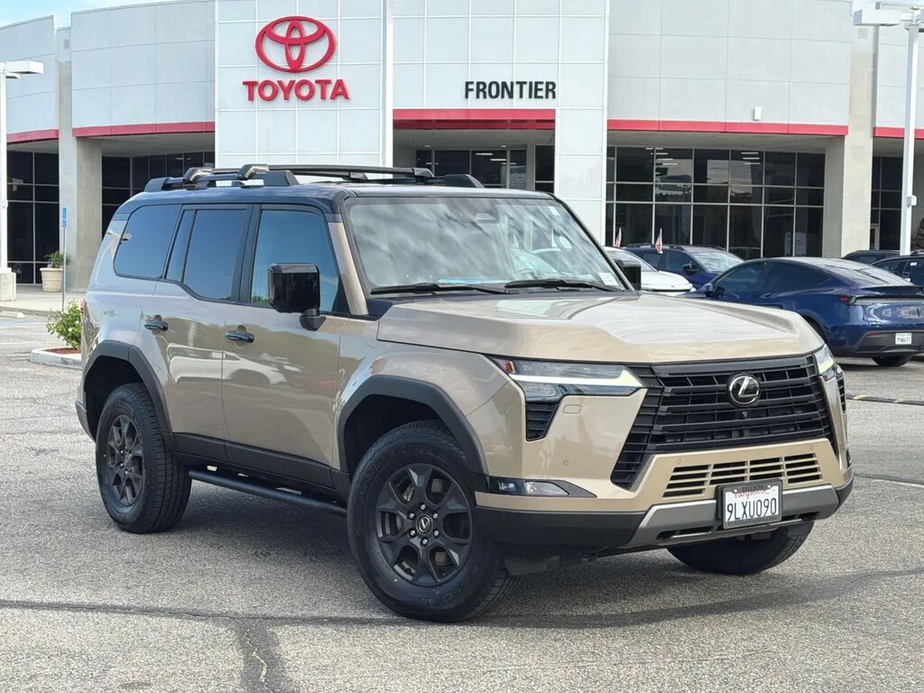 2024 Lexus GX 550 Overtrail — photo 1 of 13