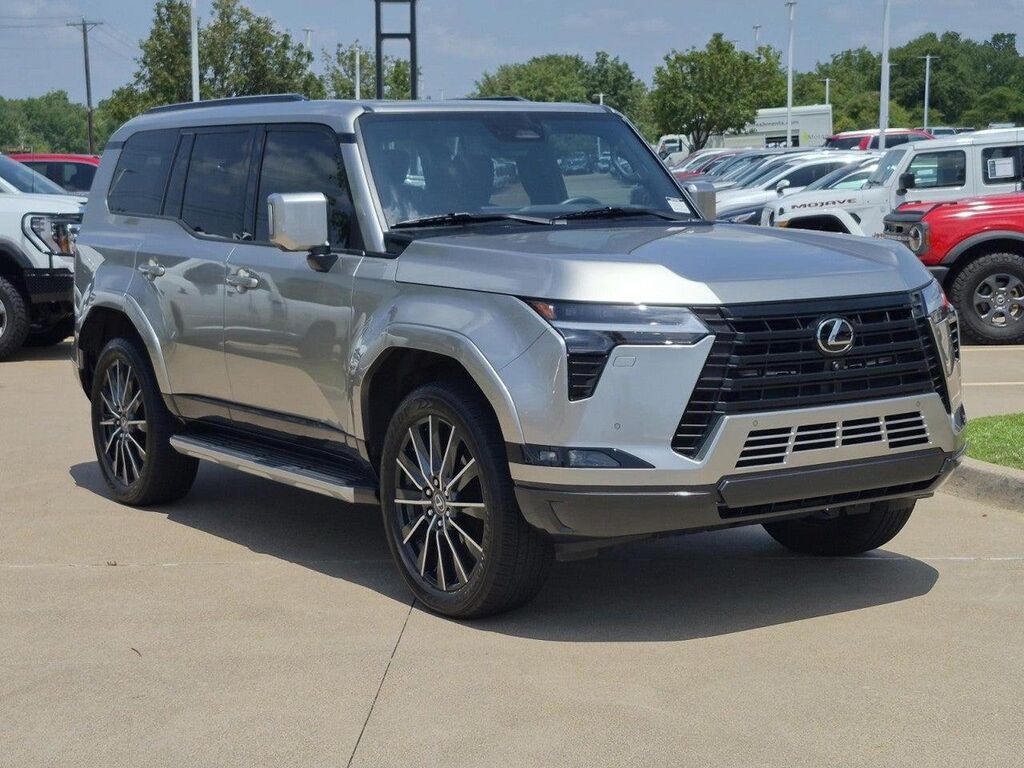 2024 Lexus GX 550 Luxury — photo 1 of 27
