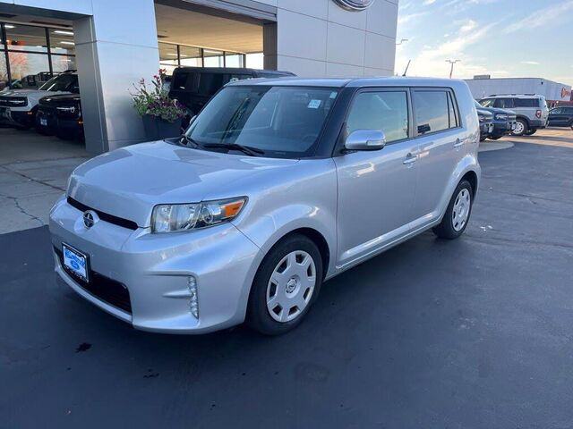 2013 Scion xB Base