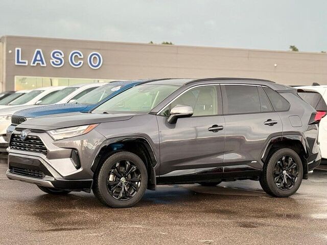 2024 Toyota RAV4 Hybrid SE