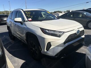 2022 Toyota RAV4 Hybrid SE