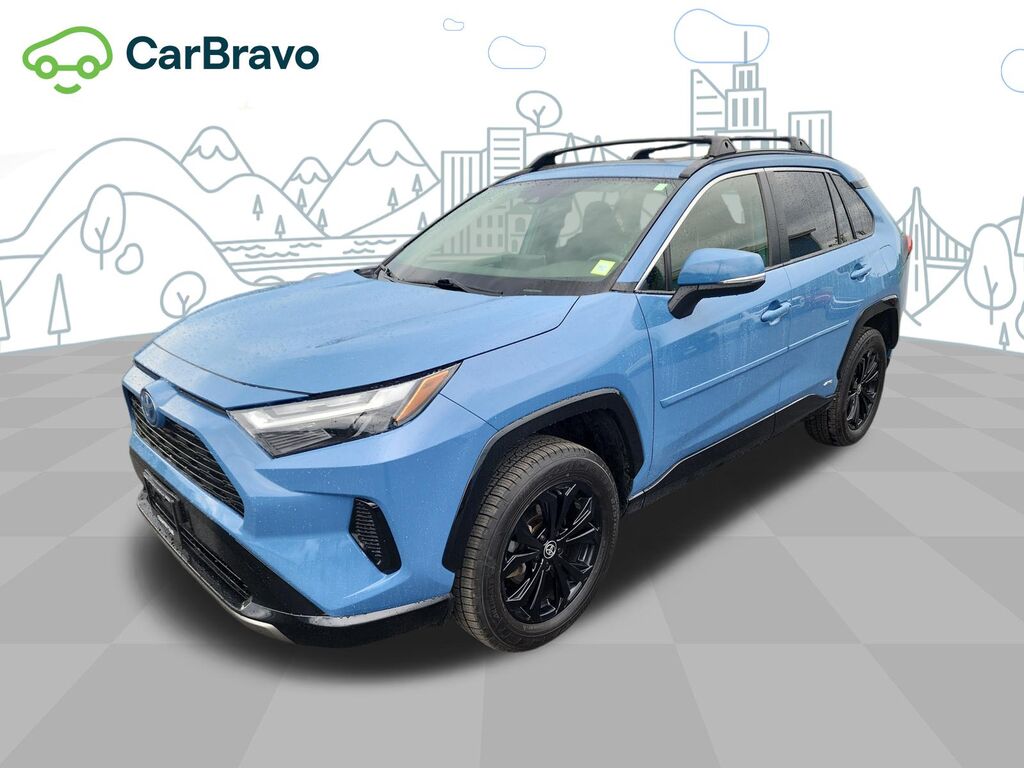 2023 Toyota RAV4 SE — photo 1 of 6