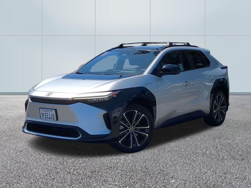 2023 Toyota bZ4X Limited — photo 1 of 1