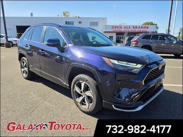 2023 Toyota RAV4 Prime SE