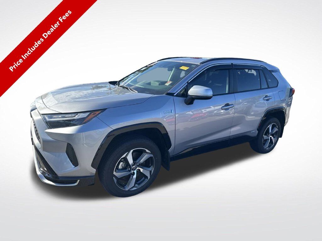 2023 Toyota RAV4 Prime SE — photo 1 of 13