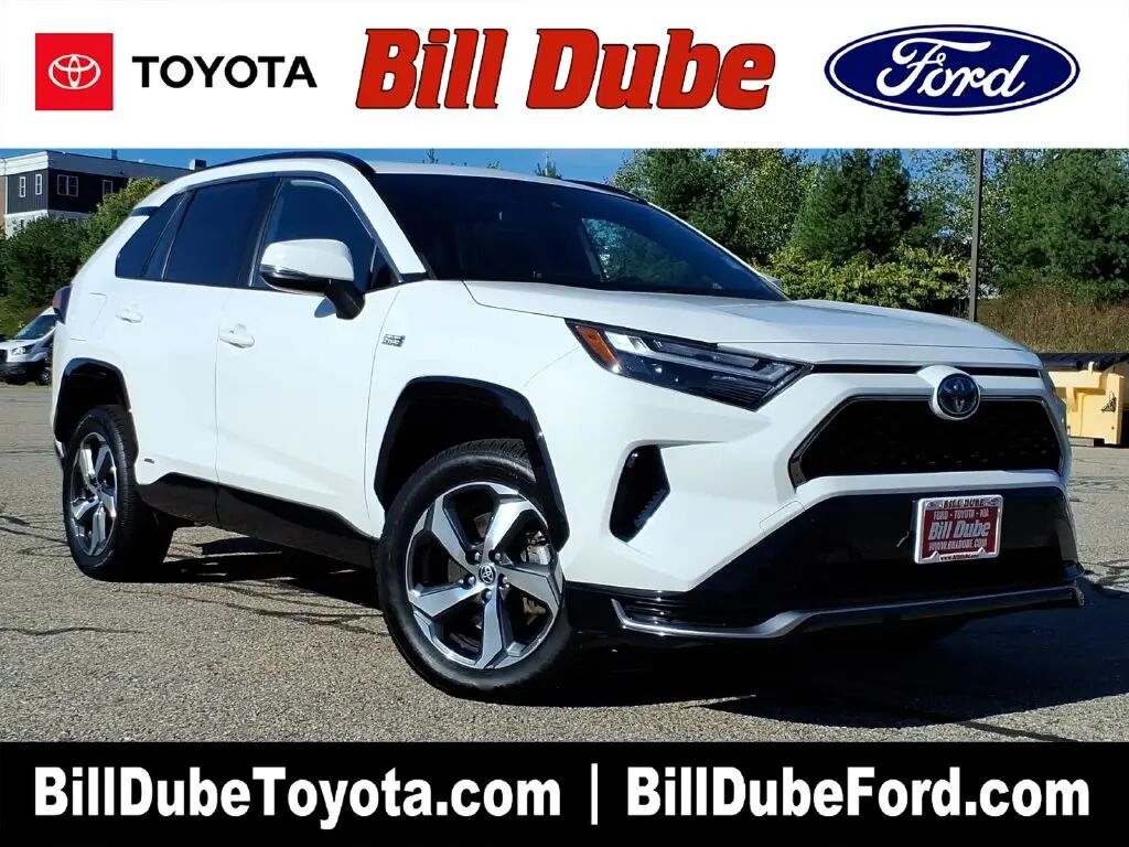 2024 Toyota RAV4 Prime SE — photo 1 of 13