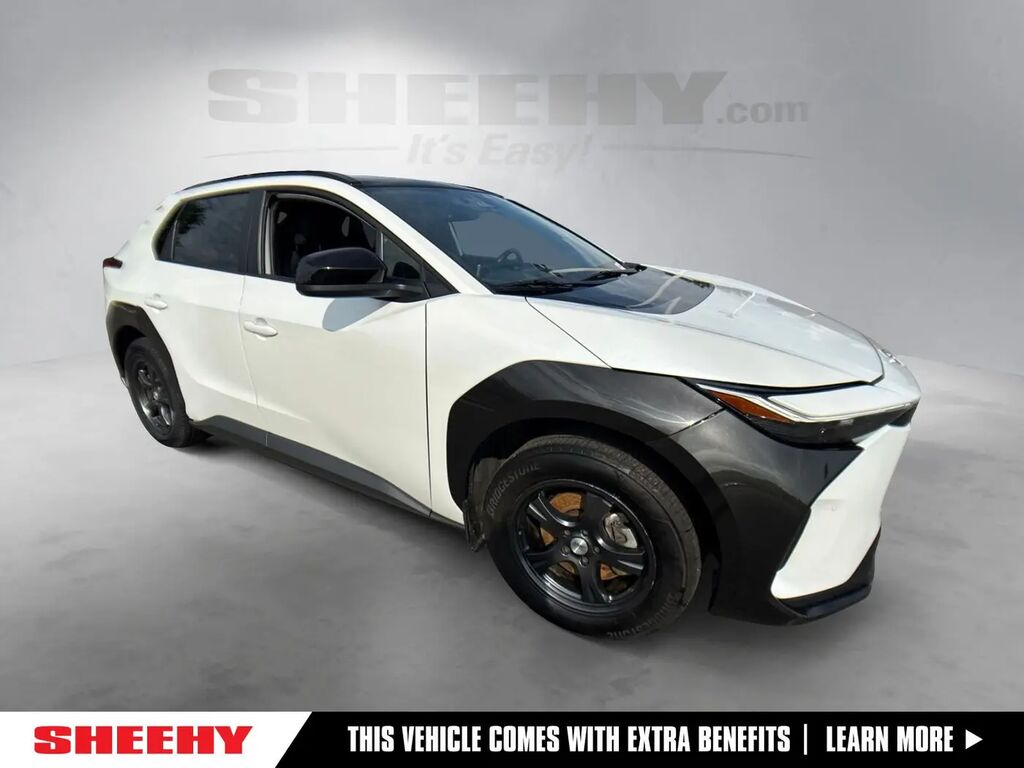2023 Toyota bZ4X XLE — photo 1 of 9