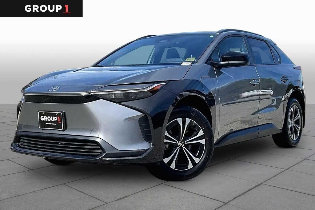 2024 Toyota bZ4X XLE — photo 1 of 1