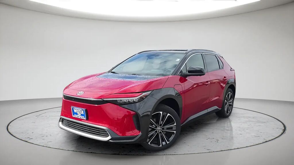 2023 Toyota bZ4X Limited — photo 1 of 13