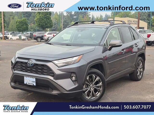 2022 Toyota RAV4 Hybrid XLE Premium