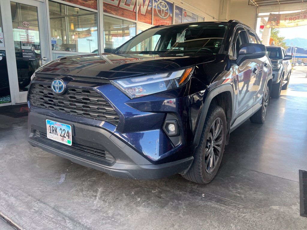 2024 Toyota RAV4 XLE Premium — photo 1 of 13