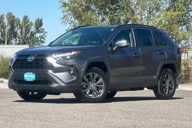 2022 Toyota RAV4 Hybrid XLE Premium