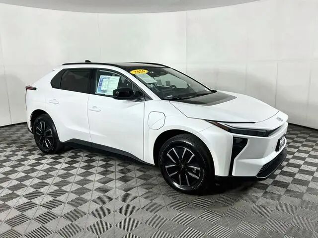 2026 Toyota bZ XLE Plus — photo 1 of 13
