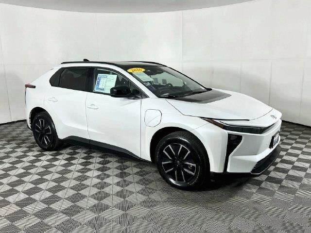 2026 Toyota bZ XLE Plus