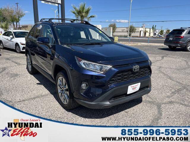 2020 Toyota RAV4 XLE Premium — photo 1 of 13