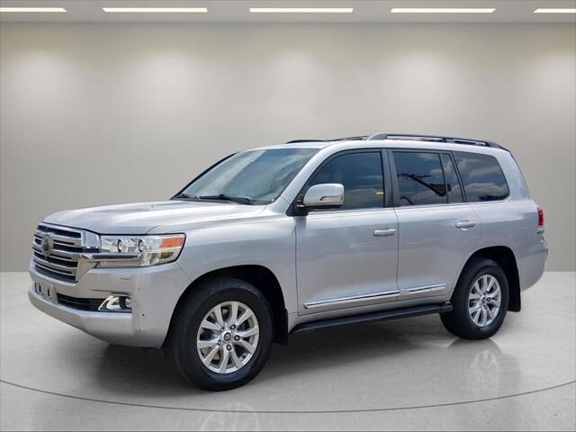 2016 Toyota Land Cruiser Base