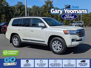 2020 Toyota Land Cruiser Base — photo 1 of 39