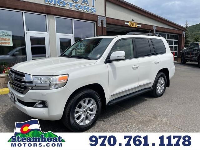 2016 Toyota Land Cruiser Base — photo 1 of 4