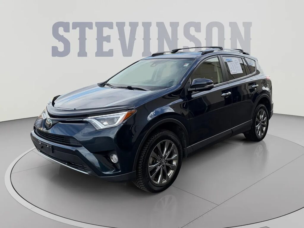 2018 Toyota RAV4 Limited — photo 1 of 13