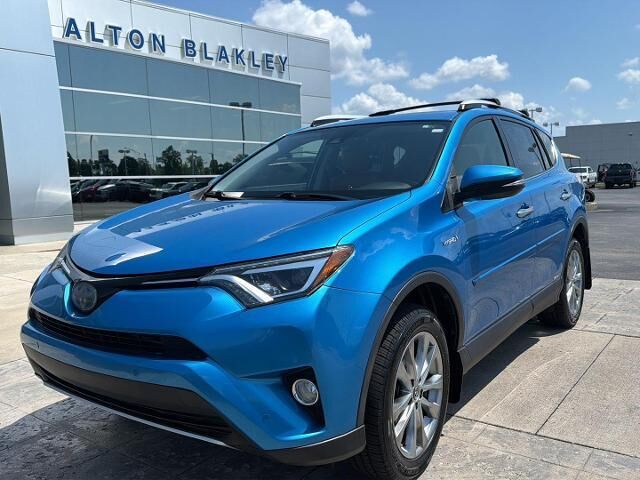 2016 Toyota RAV4 Hybrid Limited — photo 1 of 12