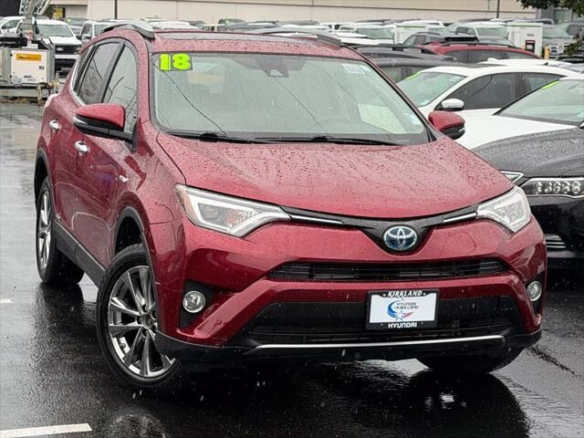 2018 Toyota RAV4 Hybrid Limited — photo 1 of 13