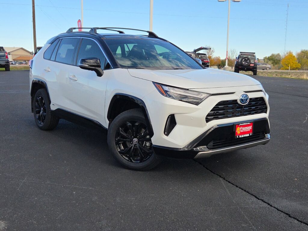 2023 Toyota RAV4 XSE — photo 1 of 13