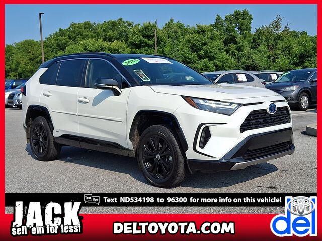 2022 Toyota RAV4 Hybrid XSE — photo 1 of 26