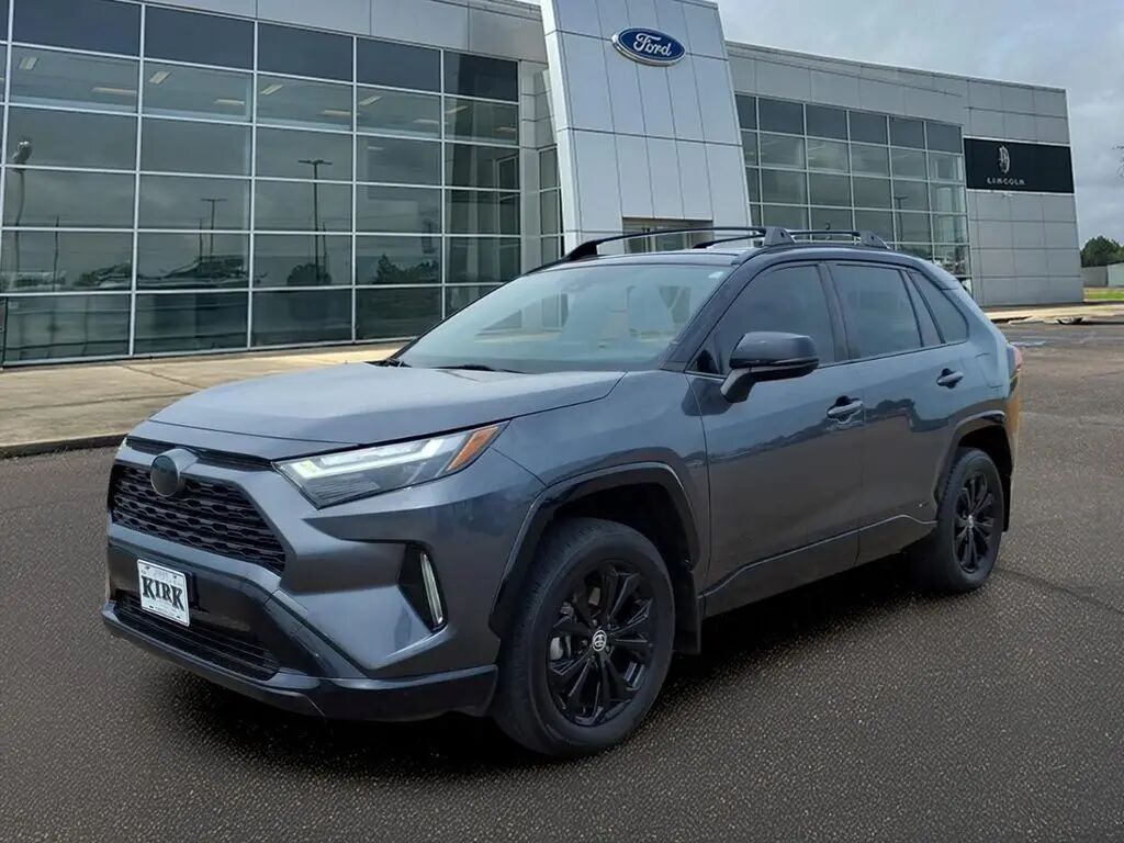 2022 Toyota RAV4 Hybrid XSE — photo 1 of 26