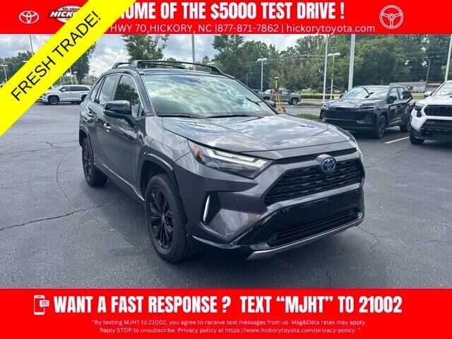 2024 Toyota RAV4 Hybrid XSE — photo 1 of 12