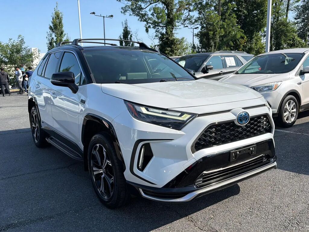 2023 Toyota RAV4 Prime XSE — photo 1 of 20