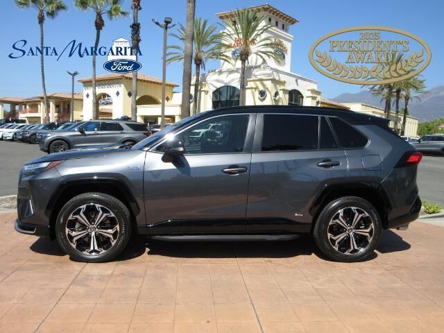 2022 Toyota RAV4 Prime XSE